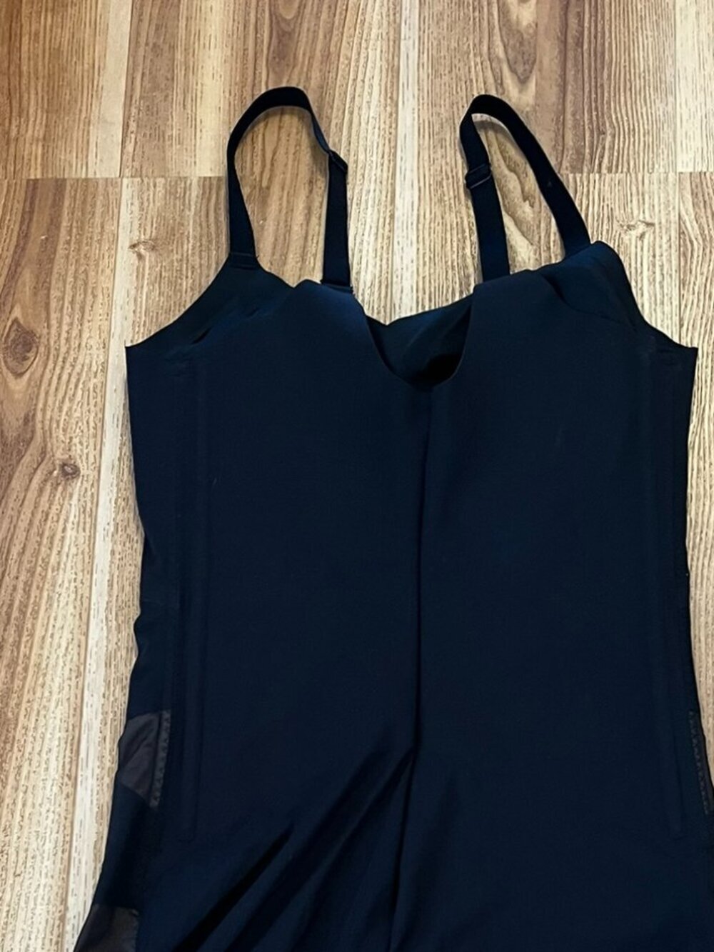 Honeylove Woman's Black Plus-size Classic High-back Mid-Thigh Bodysuit Sz 1x - Picture 5 of 9
